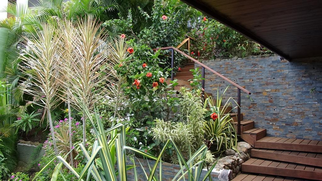 Fare Sunny Hotel Punaauia  Exterior foto